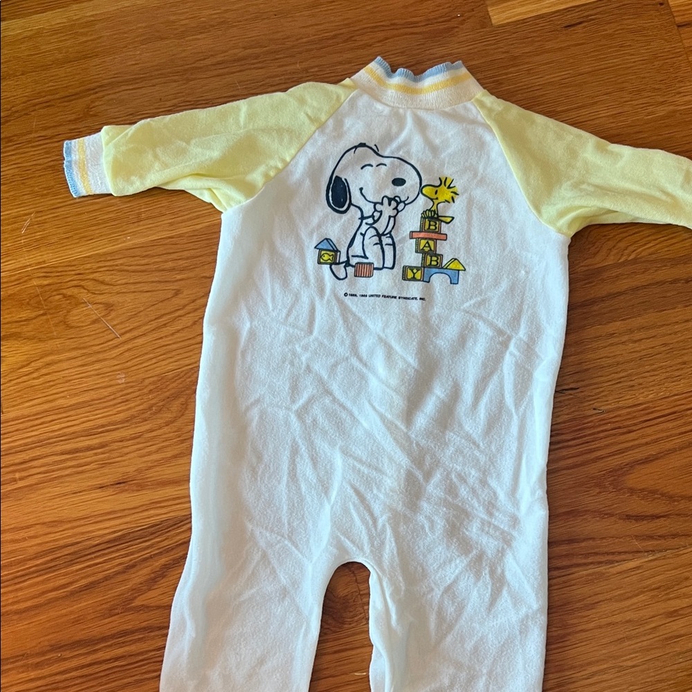 Charming Yellow and White Kids Footie